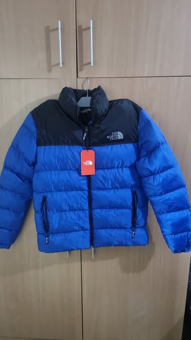 Vand geaca The North Face Pentru toate marimile
