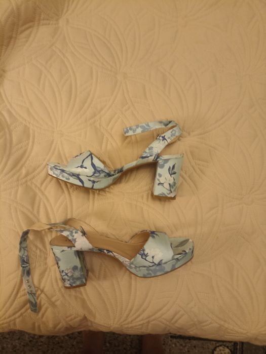 Босоножки размер 41 новые