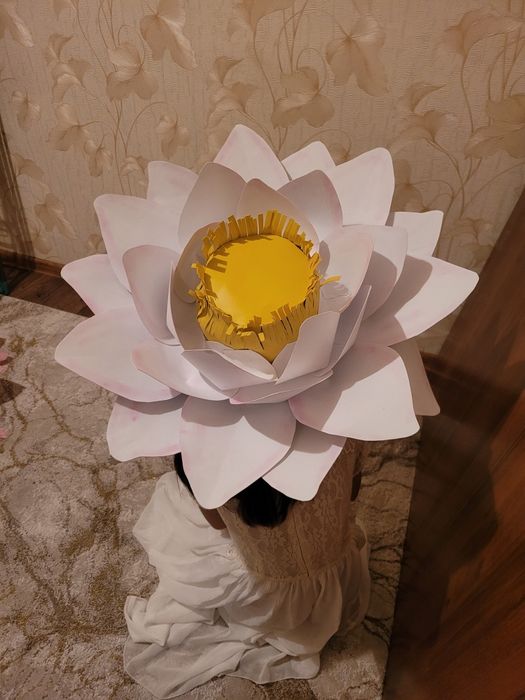 Шляпа цветок лотоса