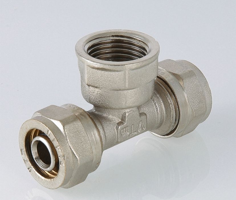 Фитинг для металлопластиковых труб