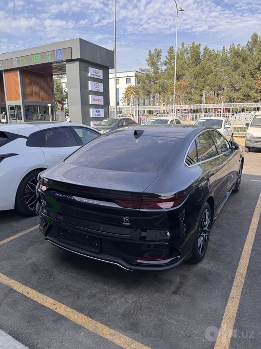 Byd Han 635 км Электр 2026 новая
