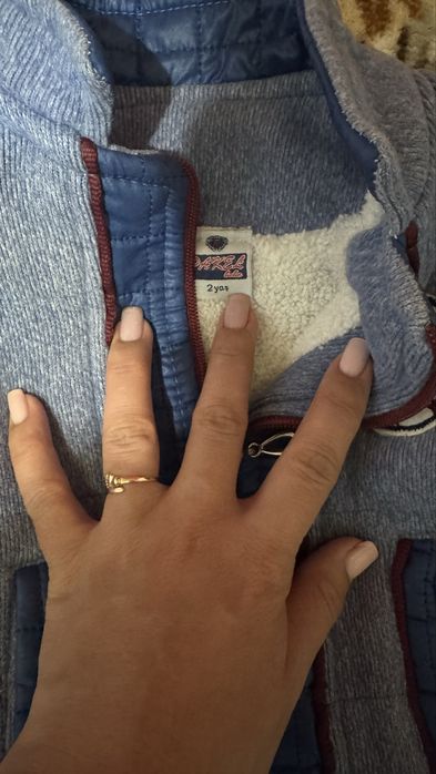 Продам детские комбинезоны