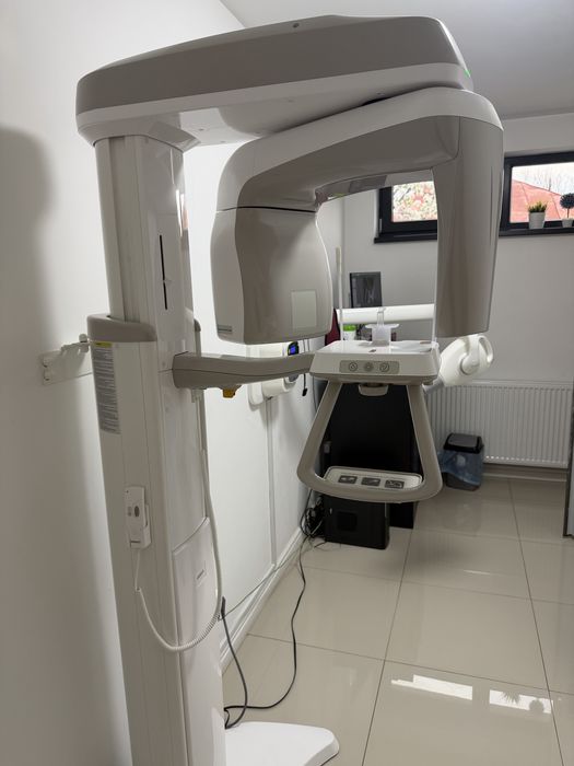 Aparat de radiologie panoramic dentar Vatech model Pax I