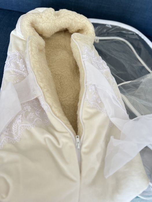 Продам конверт на выписку