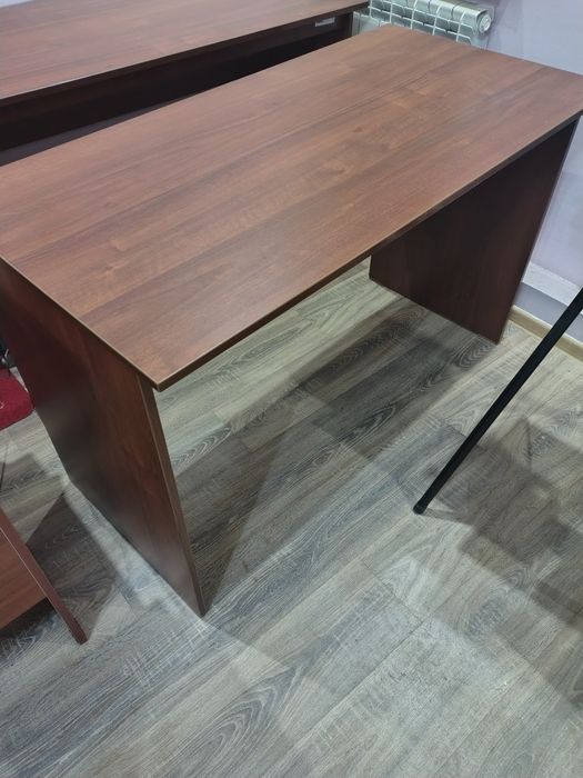 Продам офисную мебель