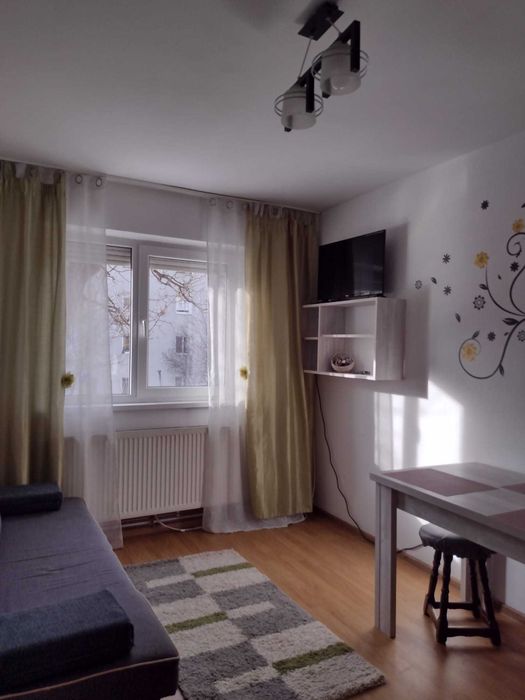 Inchiriez apartament 2 camere zona ITC Vlahuta