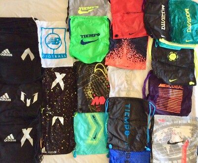 Калеври Бутонки Футболни обувки детски бутонки Стоножки Найк Адидас