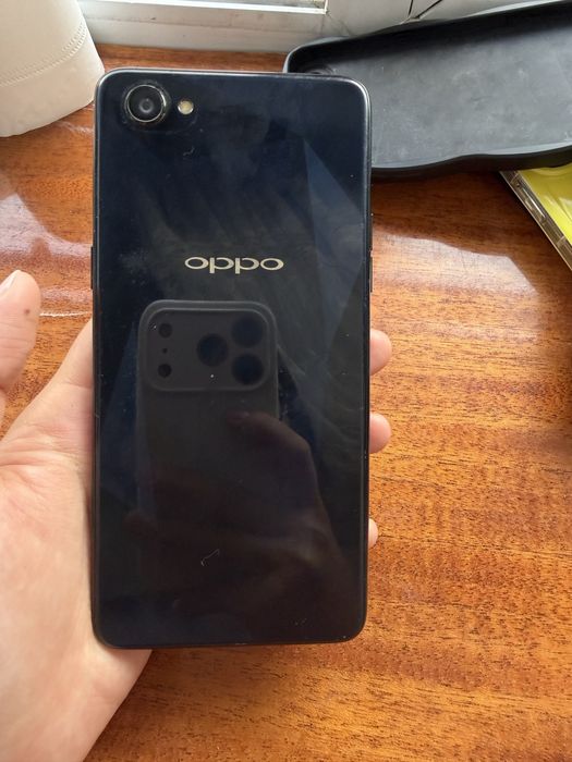 Oppo a3 в хорошим состояний