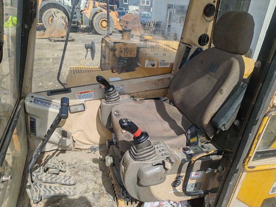 Miniexcavator Caterpillar 307B Senile Cauciuc 2003 Accept orice test