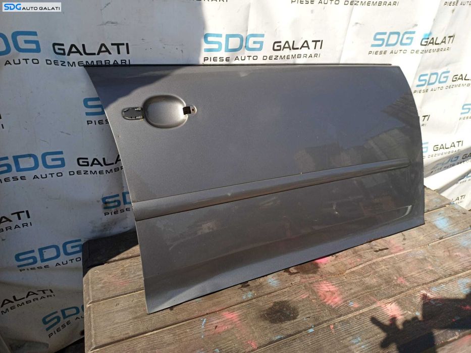 Usa Usi Portiera Portiere Panou Dreapta Fata Dezechipata Cu Mici Imperfectiuni Volkswagen Golf 5 Break Combi 2004 - 2008 LA7T [1632]
