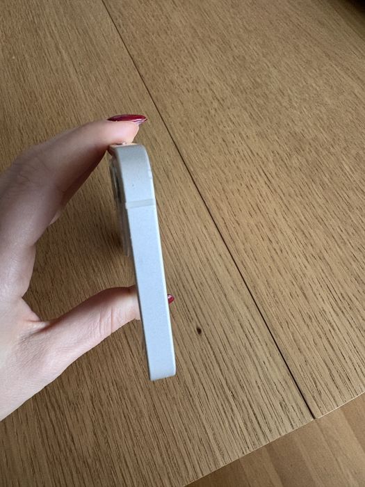 Iphone 12 mini бял