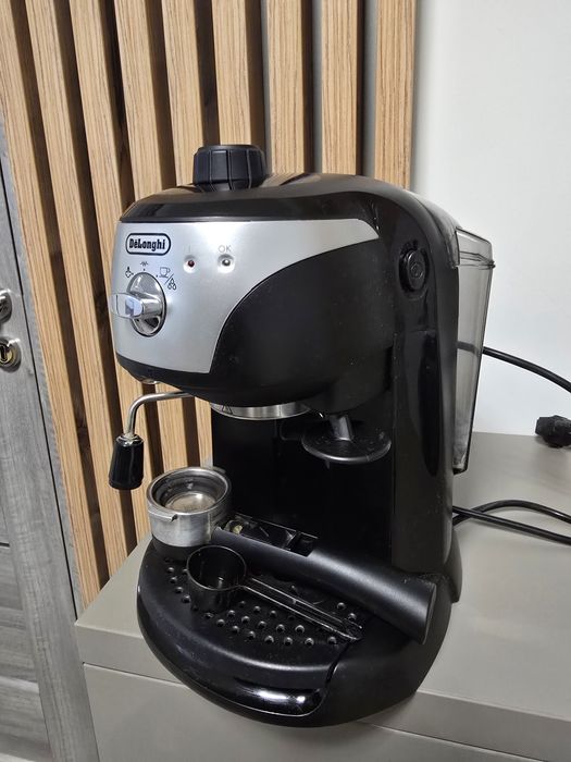 Espressor De'Longhi EC221. B