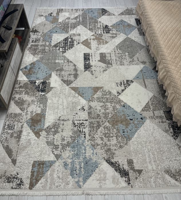 Продам новый ковер