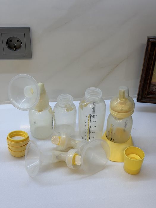Молокоотсос medela