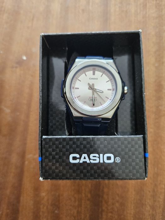 Casio LWA - 300H- 2EVEF