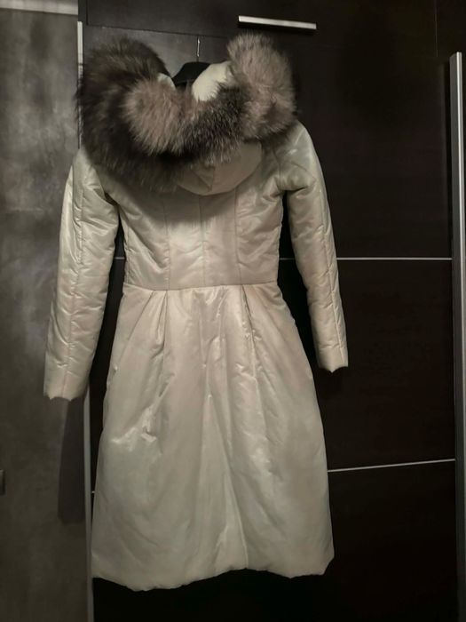 Зимно яке на Avin