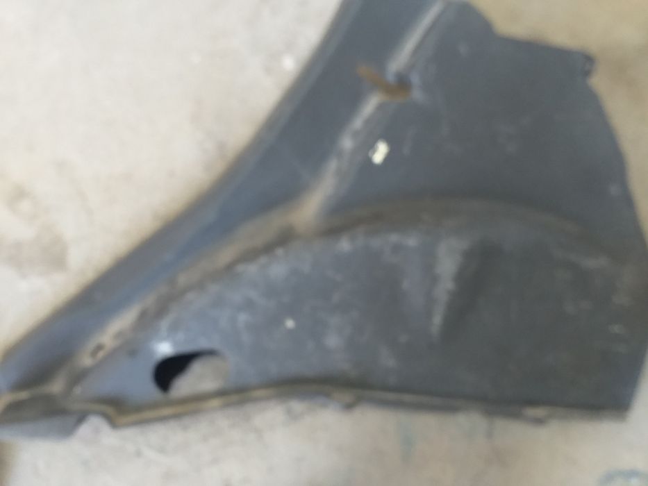 Покраска обшивки и различных пластмас.(автосалон)