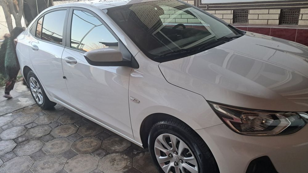 Onix 3 LT Melania 2025