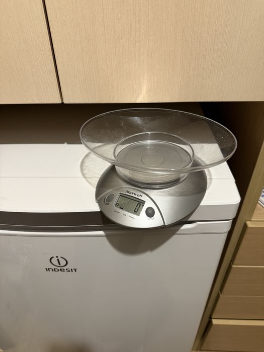 Весы кухонные Maxwell