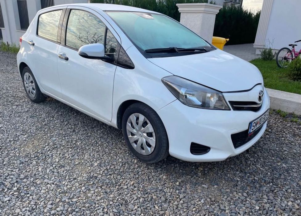 Toyota yaris benzină 1.33