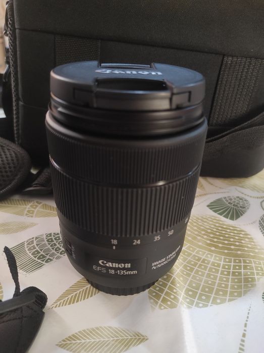 Canon EOS 850 D фотоаппарат