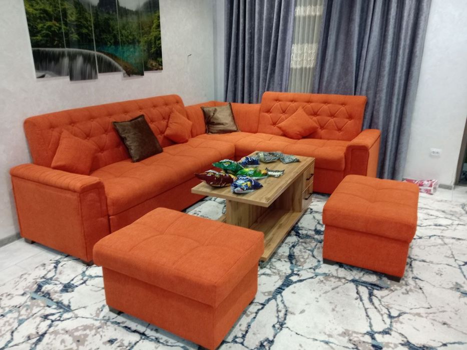 Рестоврация мягкой мебели, ремонт мебели, перетяжка мебели.