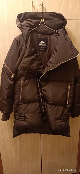 Пуховик фирменный Black Island