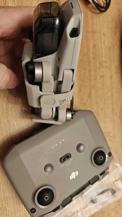 Vând Drona DJI Mini2 Combo 4K