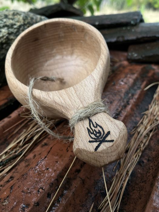 кукса дървена чаша