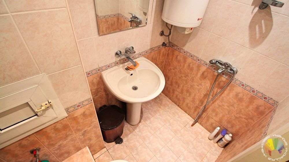 Дава се под наем Двустаен апартамент в Бургас, Зорница - 68 кв.м за 331.5 € - Снимка #10