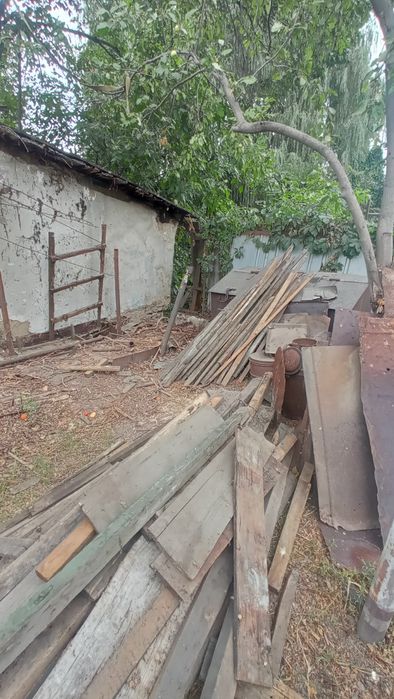 Дрова мебель доски