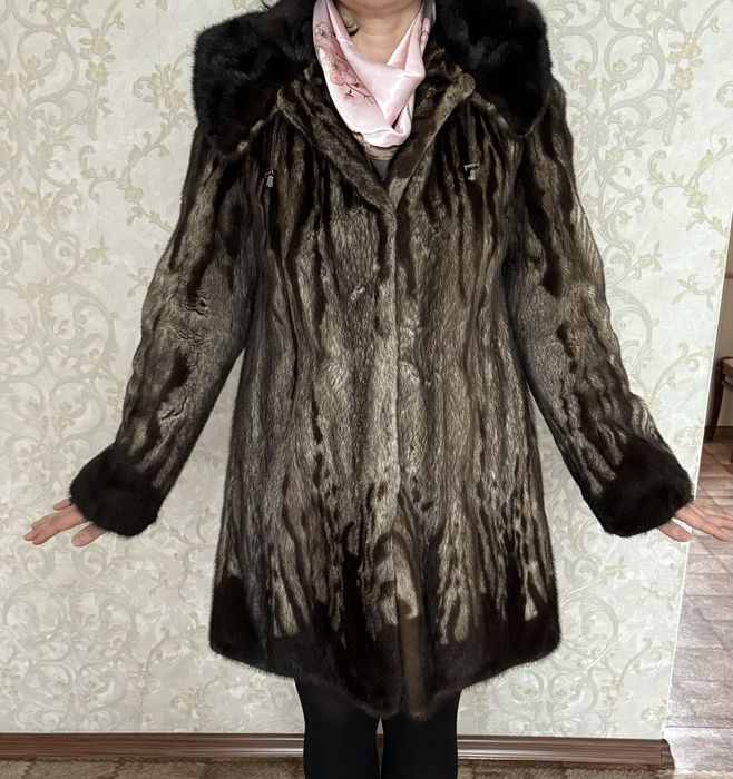 Продаются шубы норковые.