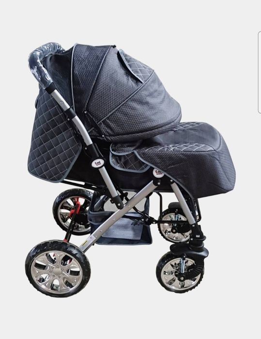 Bolalar aravachasi, Cool Guy 700 Pro, qulay yigʻiluvchan.