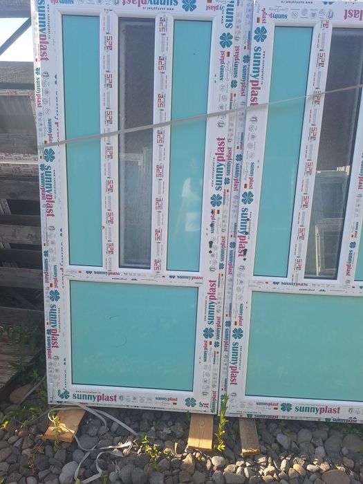 De vânzare uși si geamuri de termopane sunați pe nr de telefon