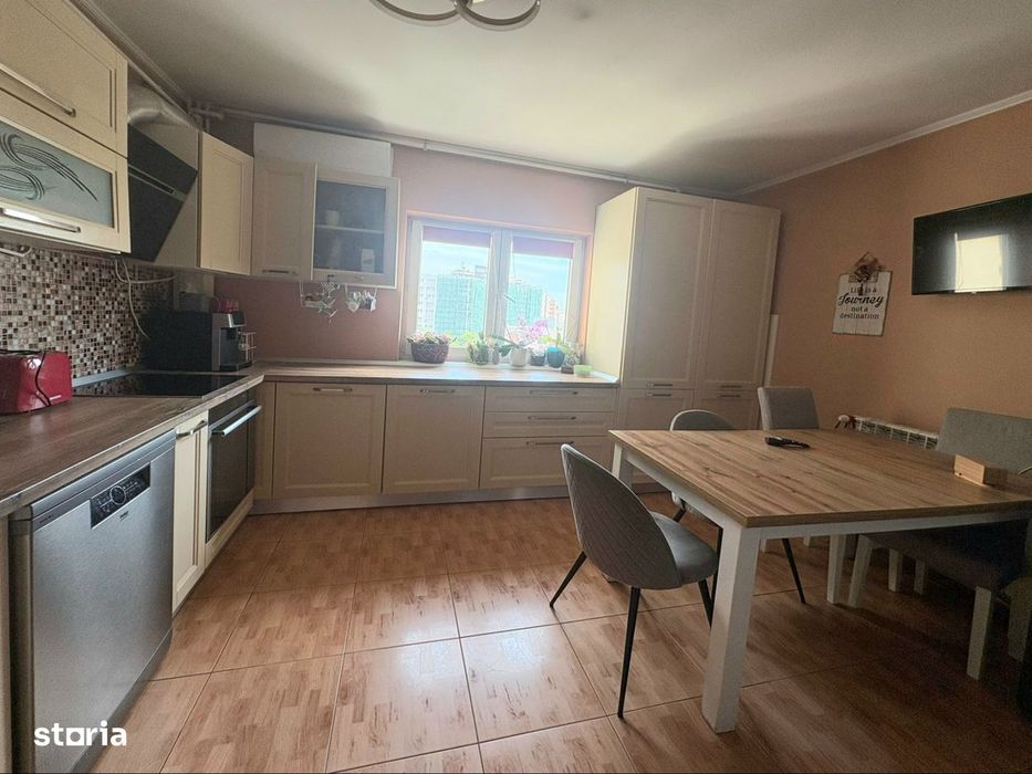 4 Camere | 96MP | Calea Vitan | Centrala | 2 Parcari | Renovat/Mobilat