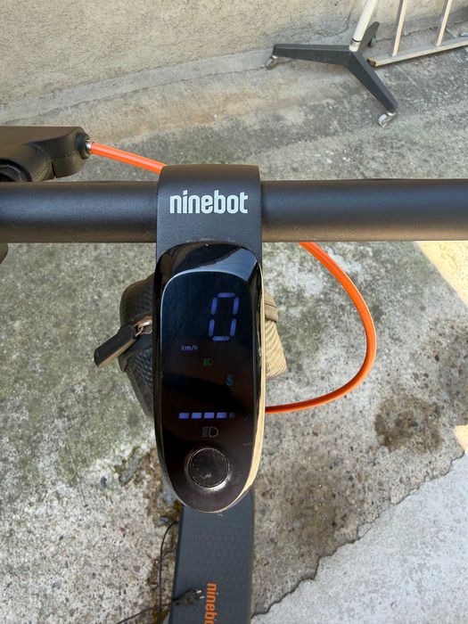 Ninebot KickScooter F2 Pro – 1.800 lei negociabil