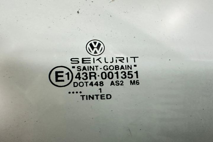 Geam dreapta fata Volkswagen VW Golf a 4-a generatie