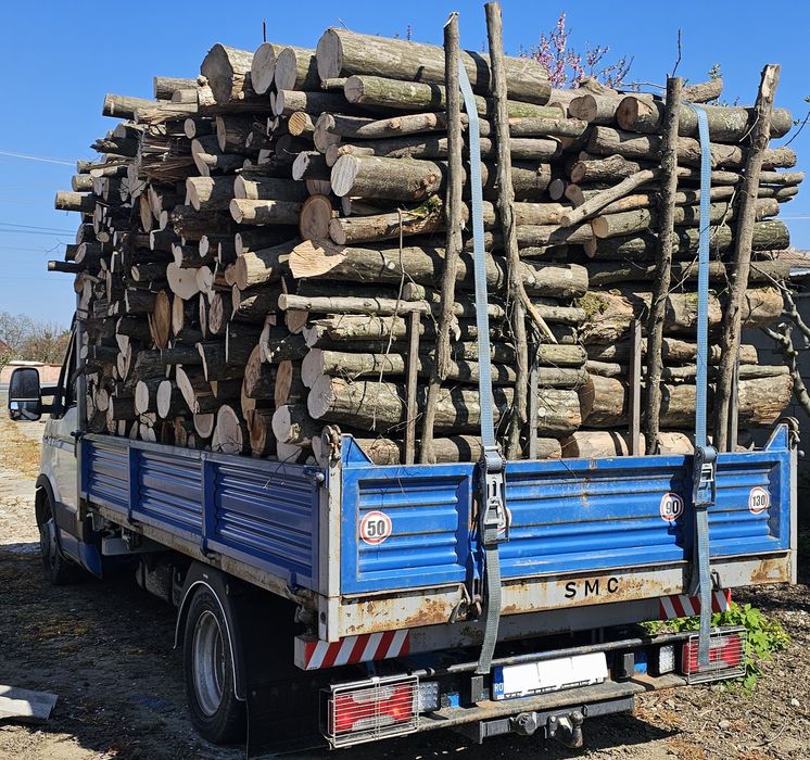 Lemn de foc Întreg sau Tăiat si Crapat