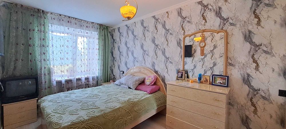 Продам 3х ком квартиру в центре