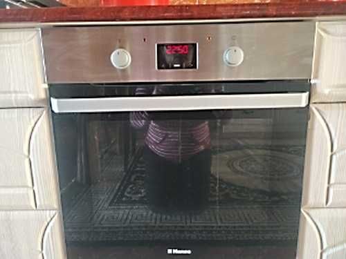 Cuptor incorporabil Hansa de 3 ani, cu plita ceramica Whirlpool A+