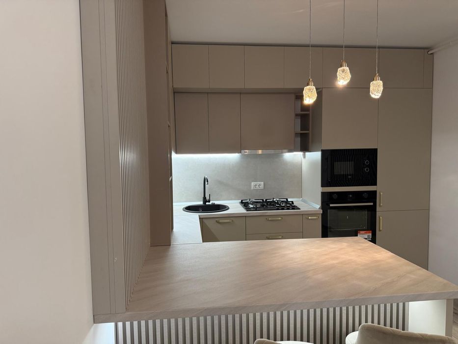 Inchiriez apartament Adora Park prima inchiriere