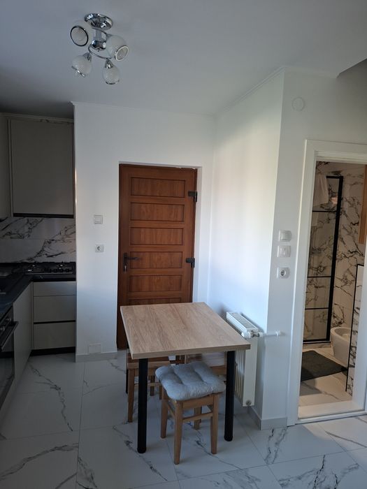 Inchiriez 2 camere zona iulius mall