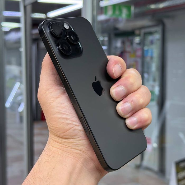 iPhone 16 pro max