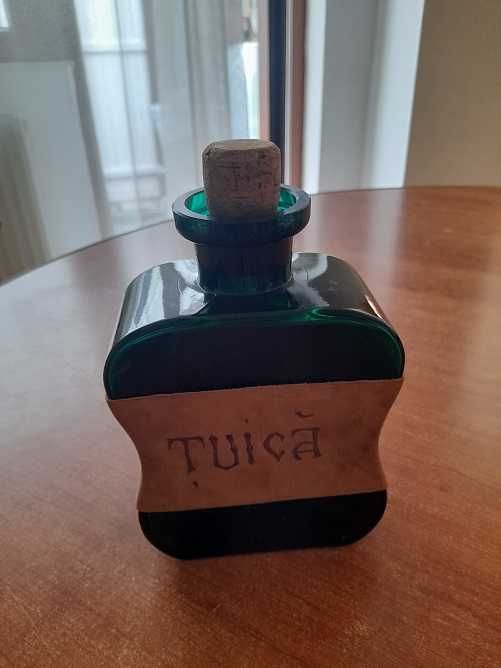 idee de cadou - sticla de tuica unicat