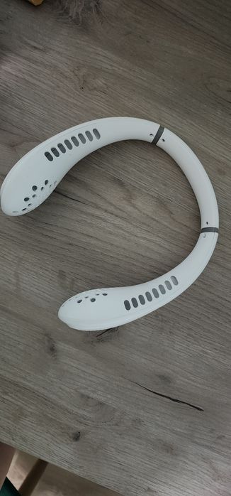 Портативный вентилятор на шею