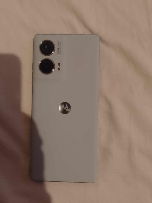 Motorola Edge 50 Fusion 256GB – Ca nou – Pachet complet + HUSĂ & FOLIE