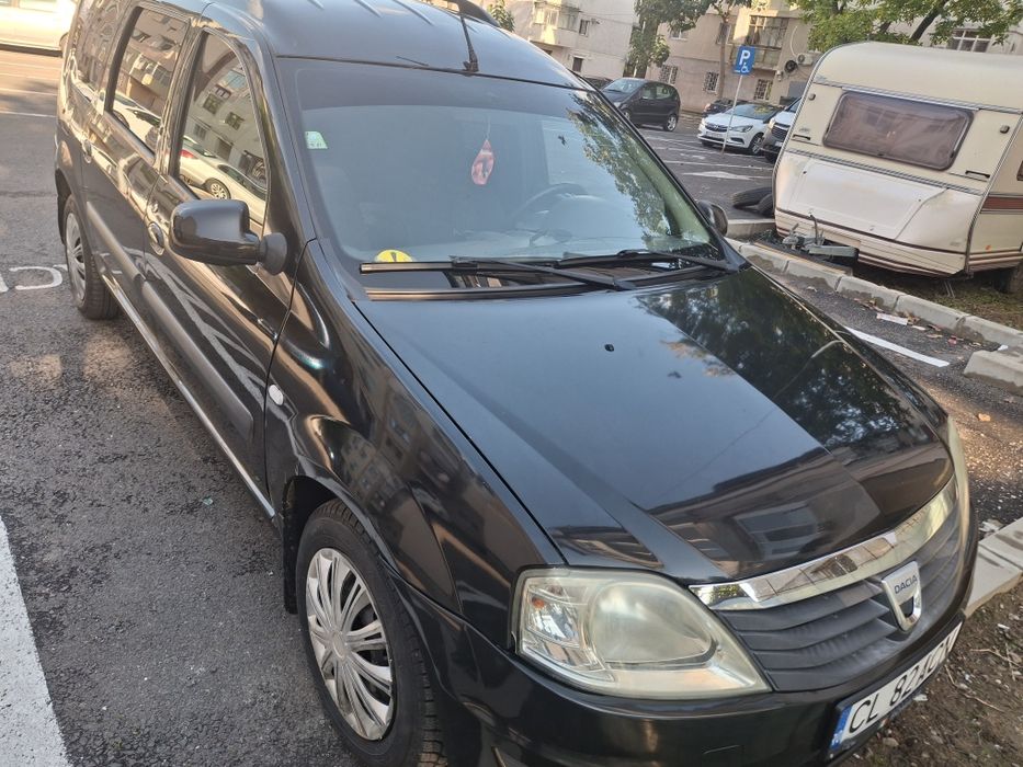 Se vinde autoturism Dacia Logan mcv 1,5  diesel .
