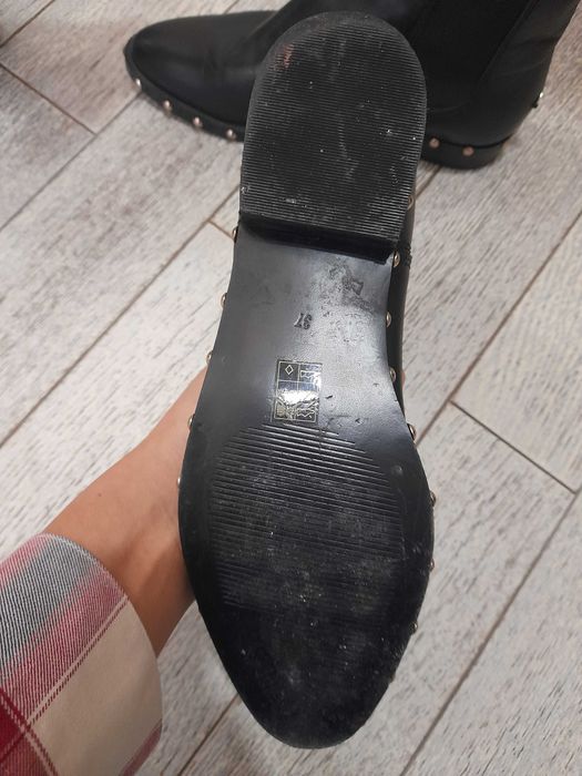 Ghetuțe guess 37