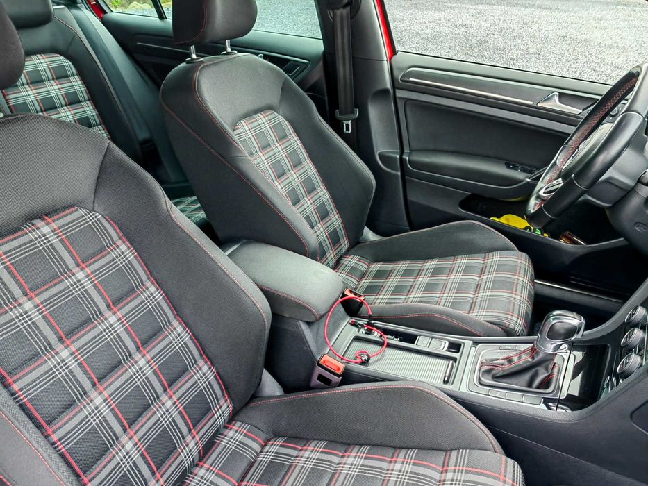 Volkswagen Golf 7.5 GTI Performance Facelift | 2.0 TSI 245 CP | DSG 7 | 134.000 km