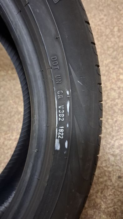 Единична лятна гума Pirelli 255 45 20